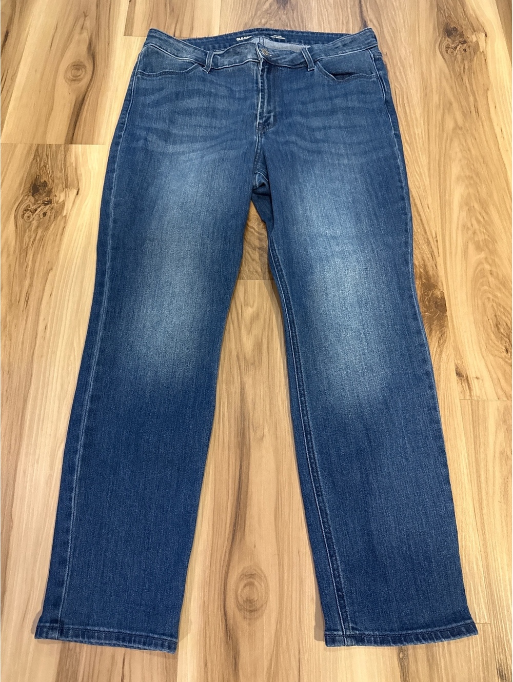 Old Navy High rise Wow Straight 12short